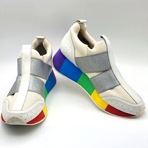 Donald Pliner Colorful Strap Sneakers with Silver Accents SIZE 7.5.‎ #1544